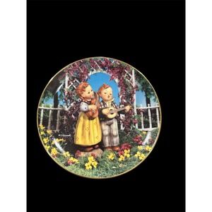 1992 Danbury Mint M.I.‎ Hummel Little Companions - Little Musicians ML 487